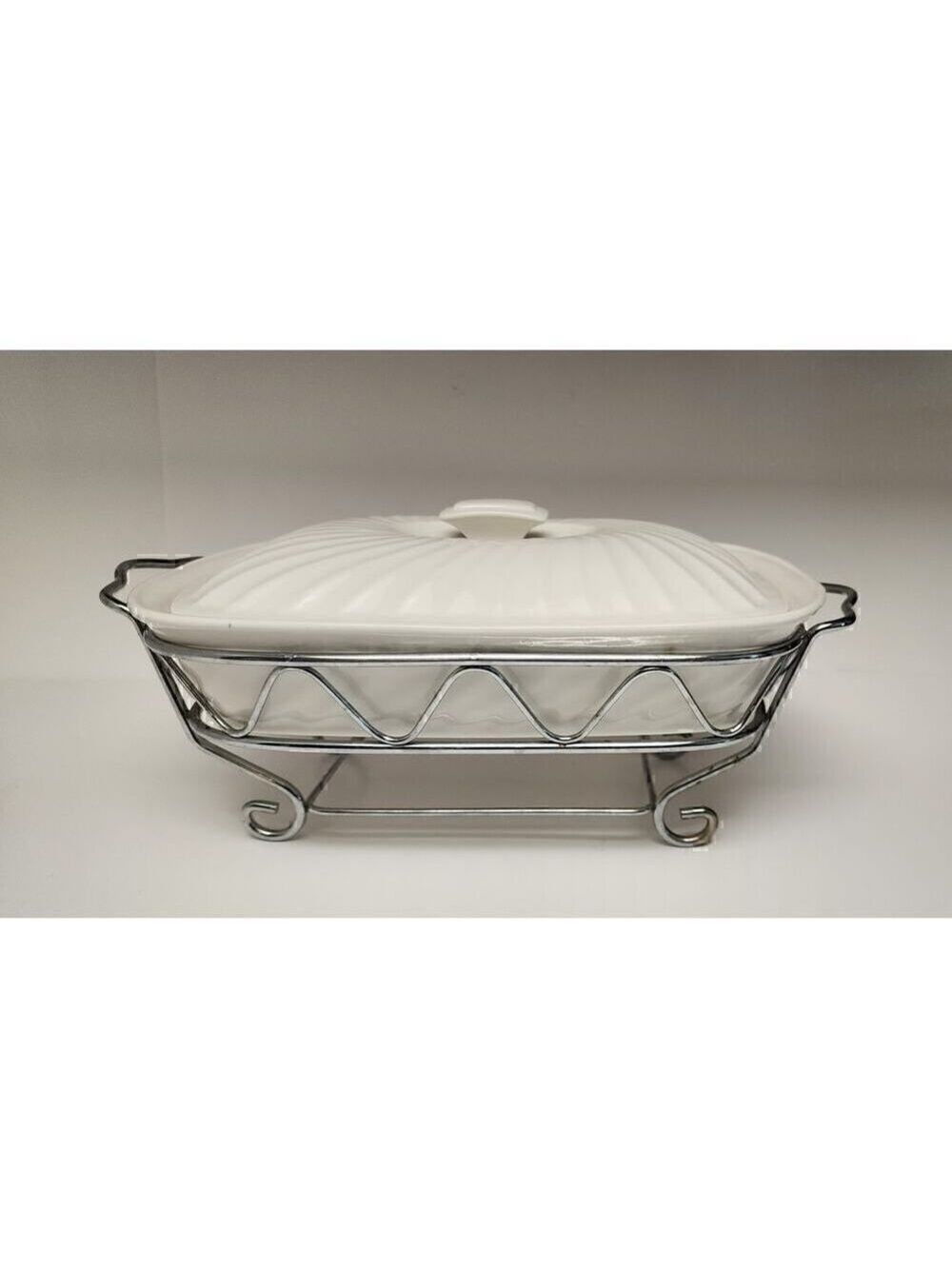 Godinger Rare Vintage 2 Quart Rectangular Covered Porcelain Baker W/Serving Rack